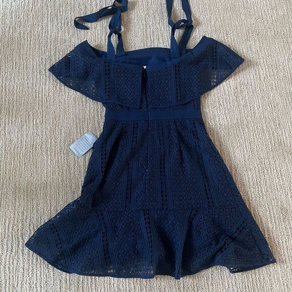 Chelsea28 Blue Off the Shoulder Tie dress - Picture 7 of 8